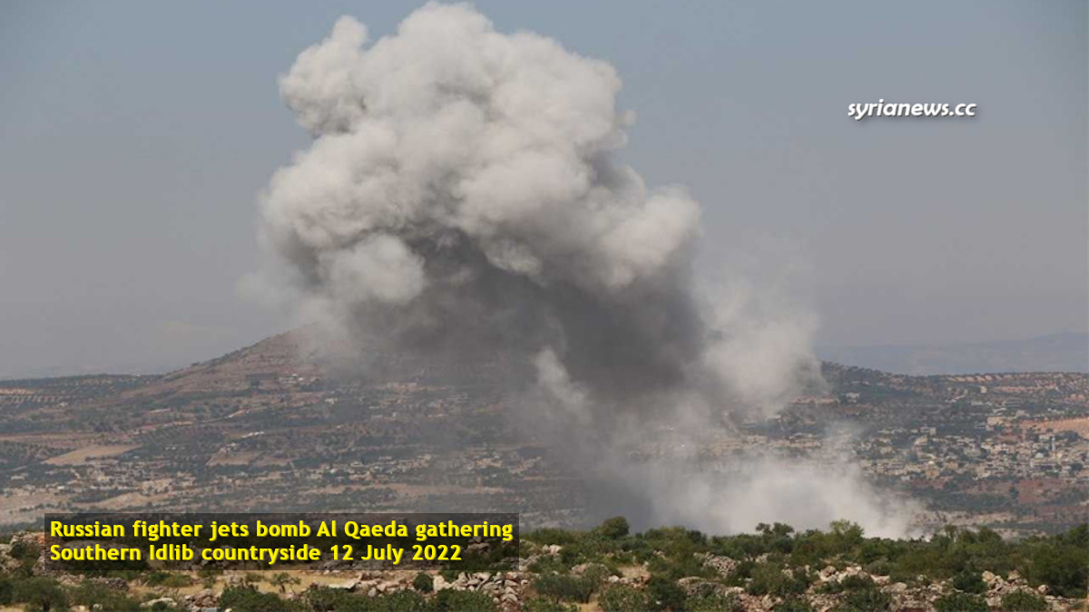 Russian and Syrian Armies Bomb Al Qaeda Posts in Southern Idlib